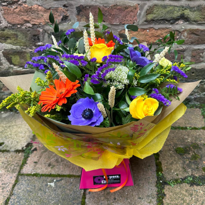 Mamma Mia - Make their day with this bright and vibrant collection of flowers, beautifully presented in a gift box / bag.